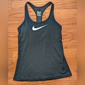 Nike drifit athletic tank - padded - XS - black & white - mesh racerback